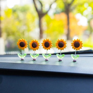 Décorations florales dans la voiture